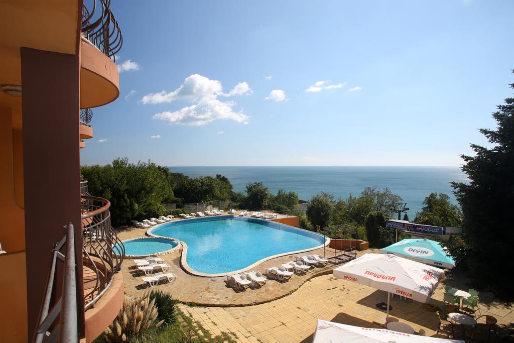 Bona Vita Hotel Golden Sands Exterior foto