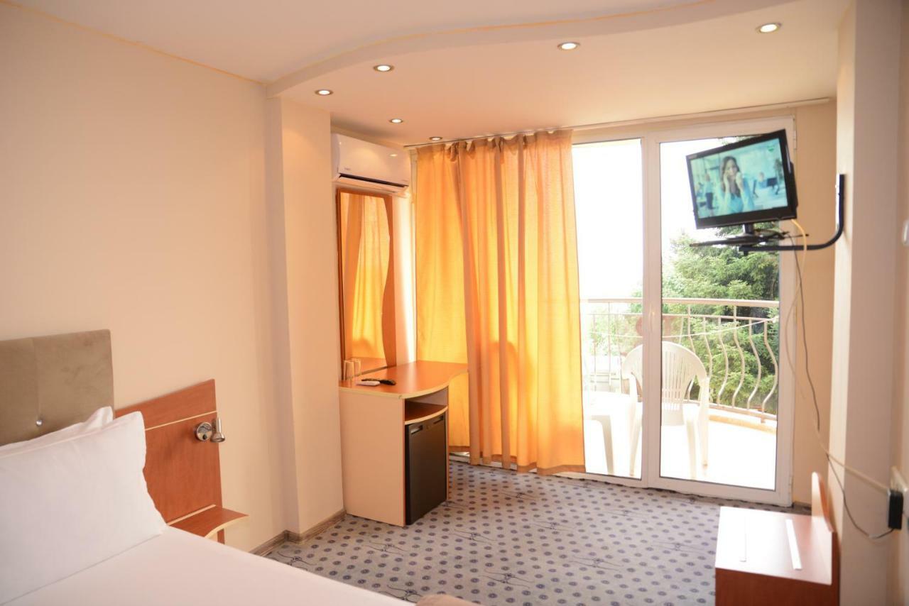 Bona Vita Hotel Golden Sands Exterior foto