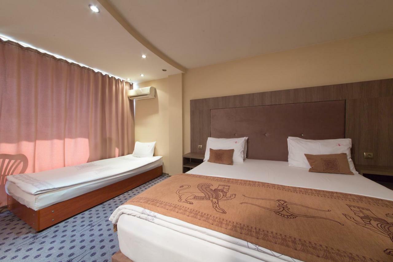 Bona Vita Hotel Golden Sands Exterior foto